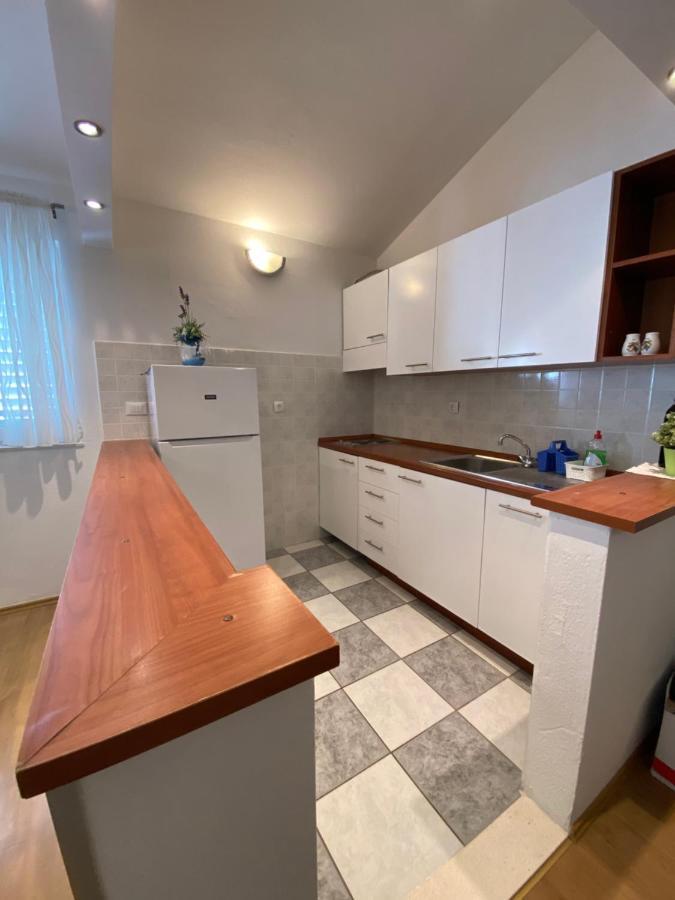 Apartmani Mare Baska Voda Exterior photo